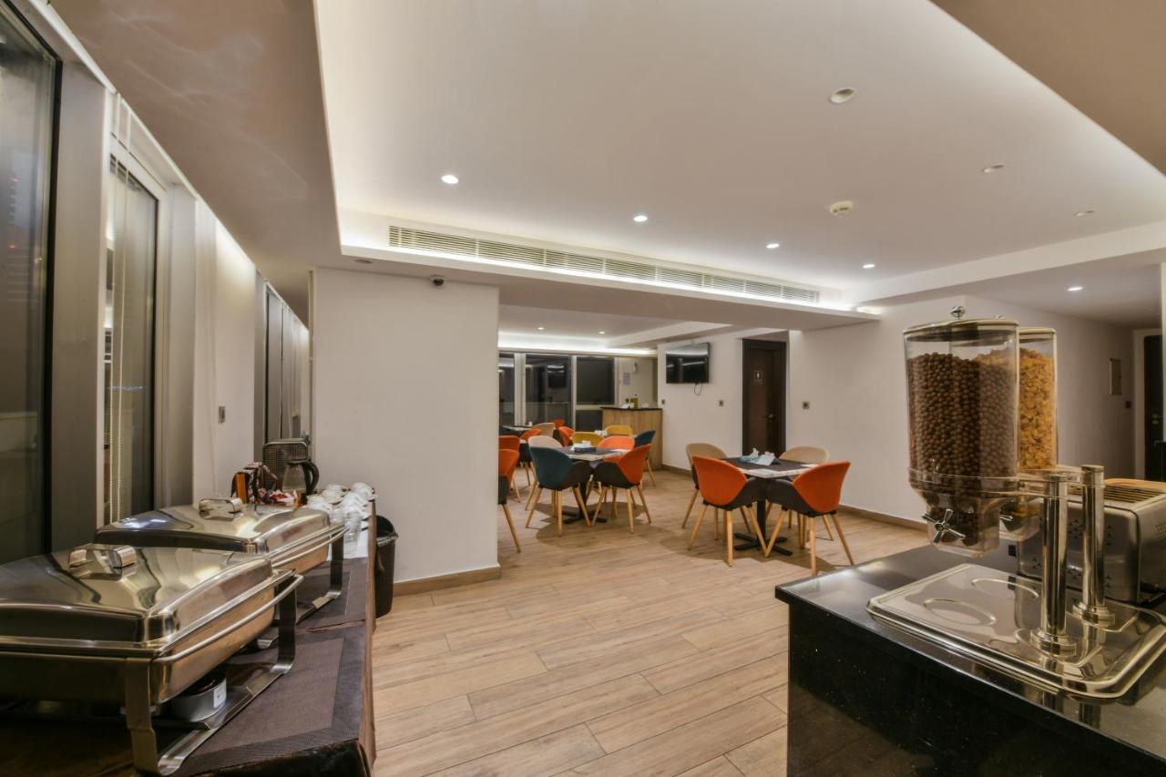 Downtown Hotel Apartments Амман Екстер'єр фото